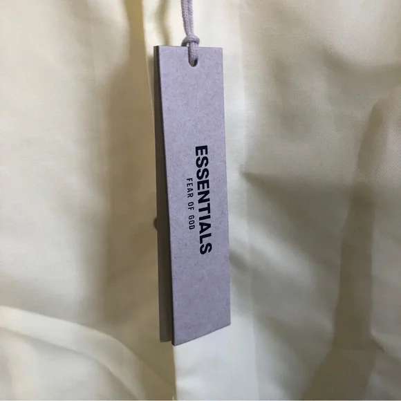 NWT fear of god ESSENTIALS canary jacket unisex s oversize fit - Picture 4 of 8